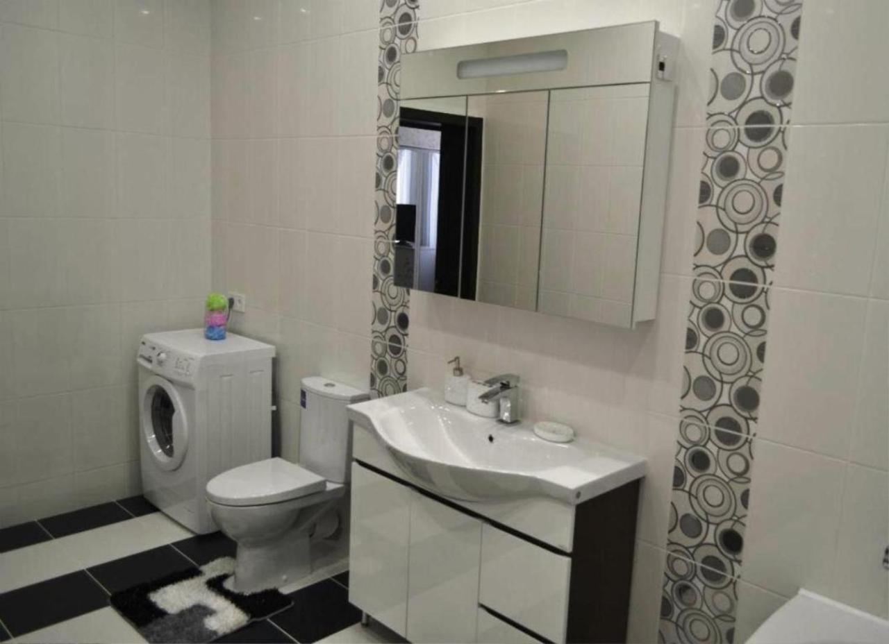 Royal King And Queen Apartment For Luxury Life Саранде Екстериор снимка